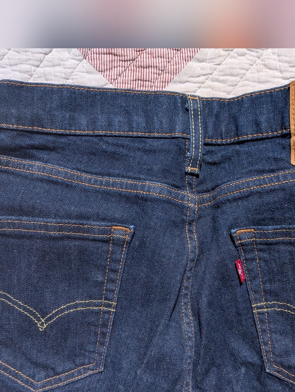 Levi's Men's Indigo Blue Slim Straight Jeans